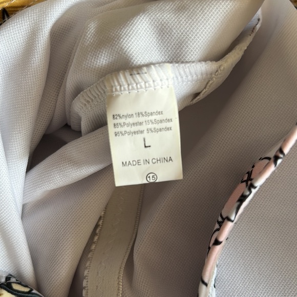 One Piece Bathing Suit! Size Large! Never Worn Before! - Picture 4 of 6